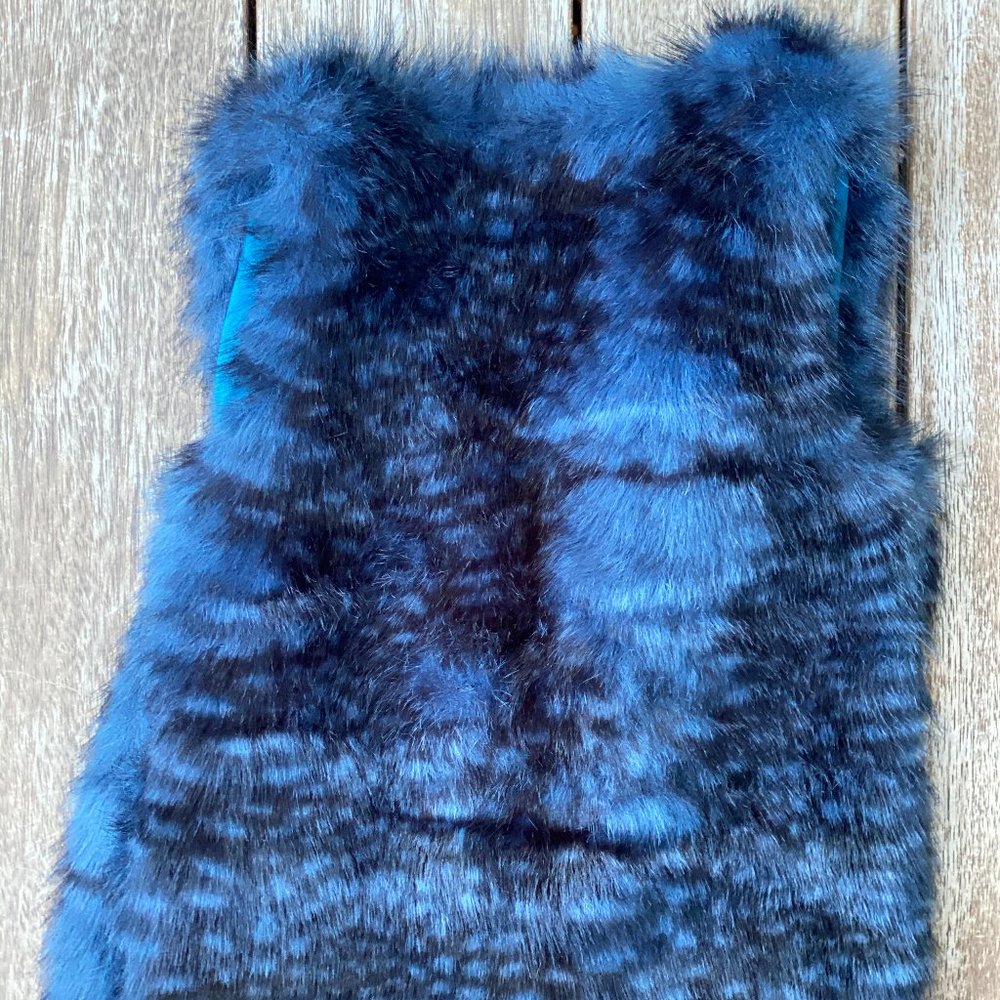 Les Tout Petits Faux Fur Vest